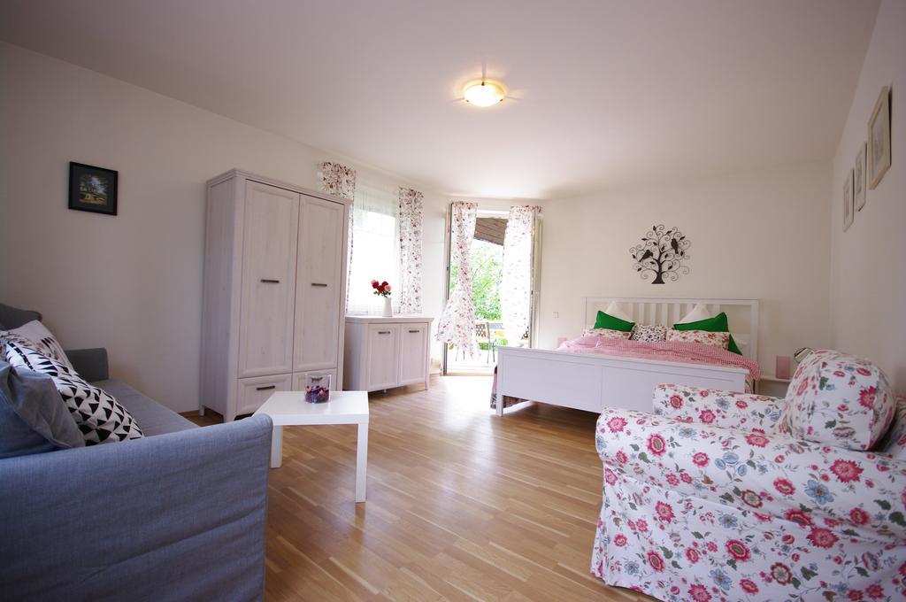 Cozy Gardens In Апартаменти *