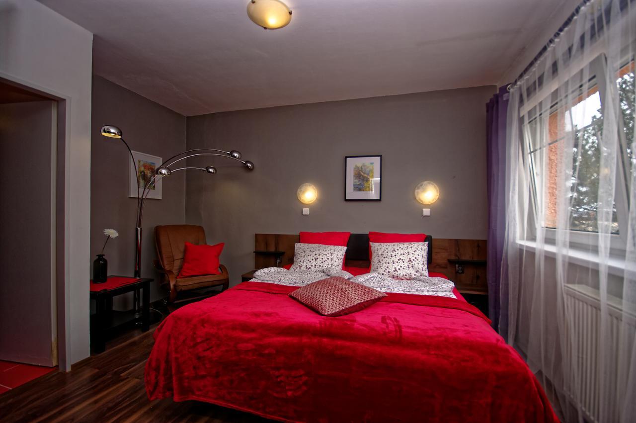 Cozy Gardens In Апартаменти *
